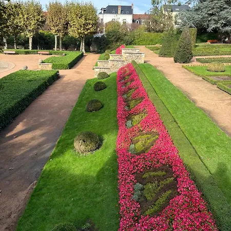 Appart Des Iles Lägenhet Montluçon